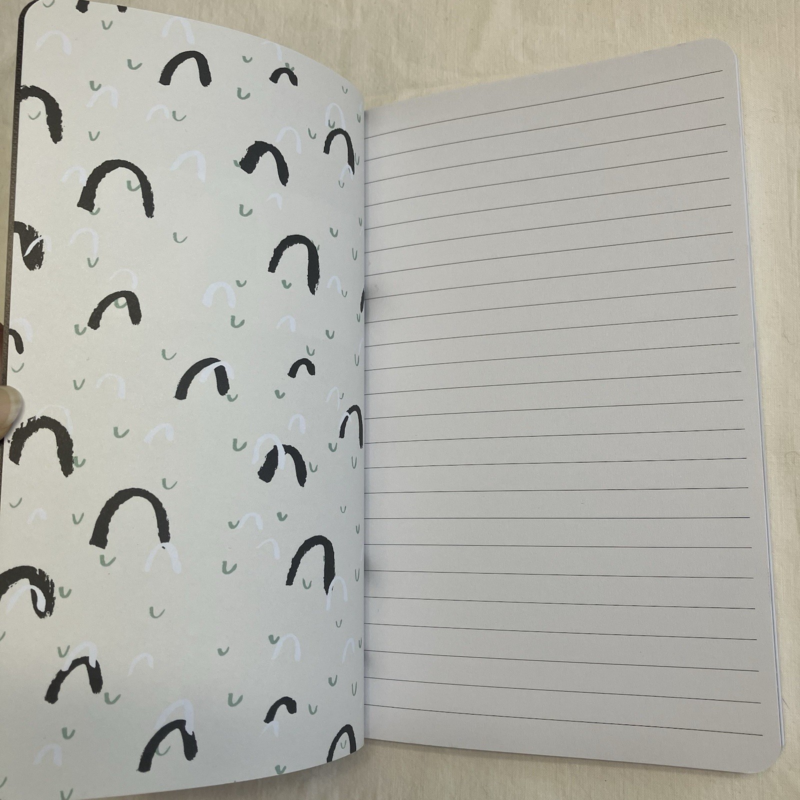 “There Are No Ordinary Cats” Colette 5×8″ Journal 128 Pages Lined NEW Compendium