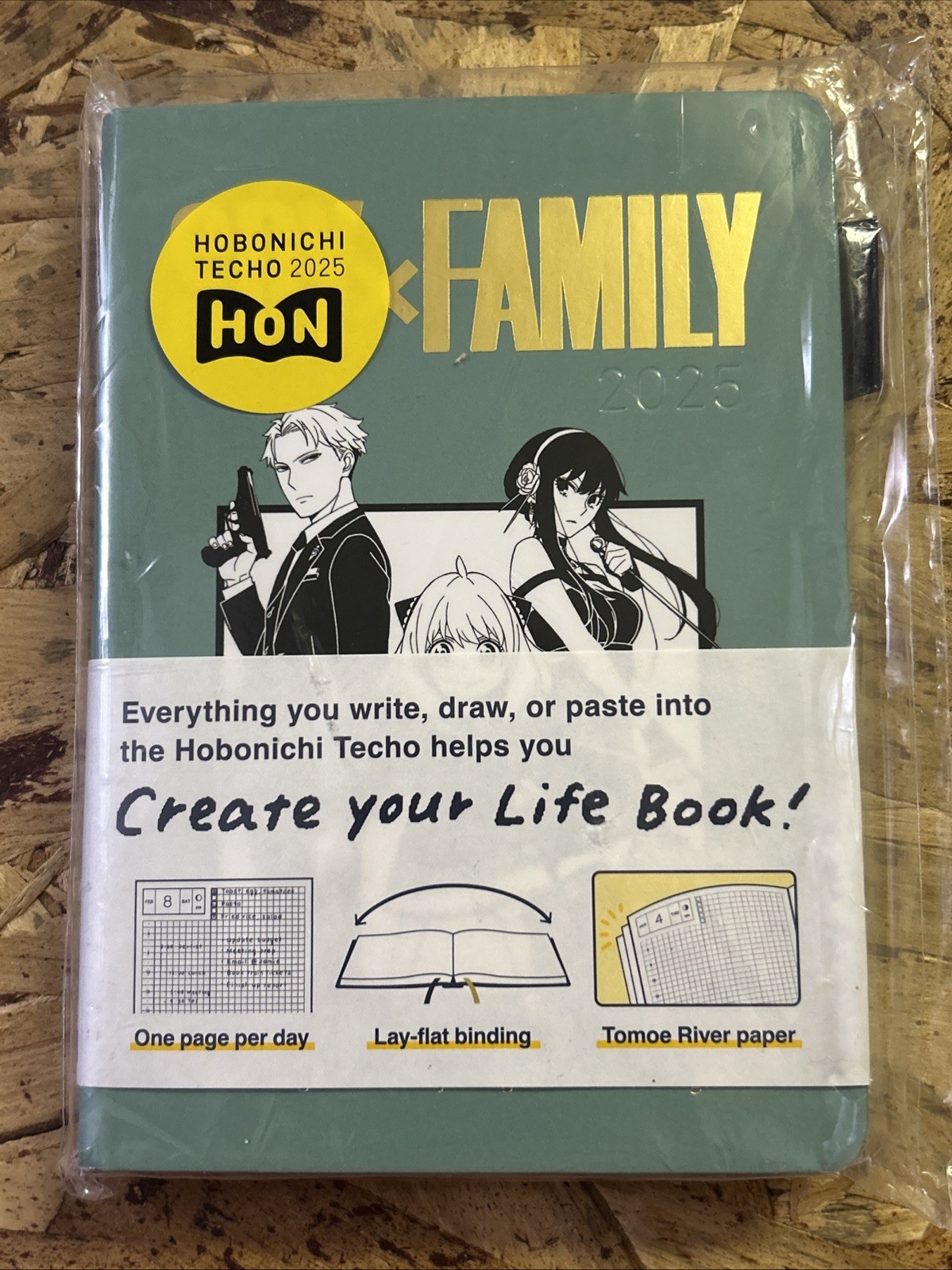 Hobonichi Techo 2025 English version SPY×FAMILY [A6/1 page per day/Monday start