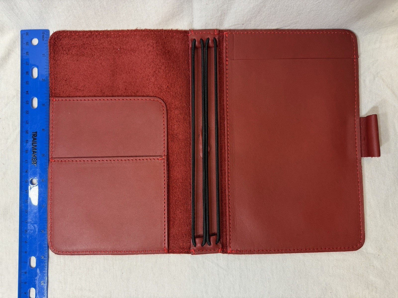 Planner Perfect Brand Traveler’s Notebook – Darker Red