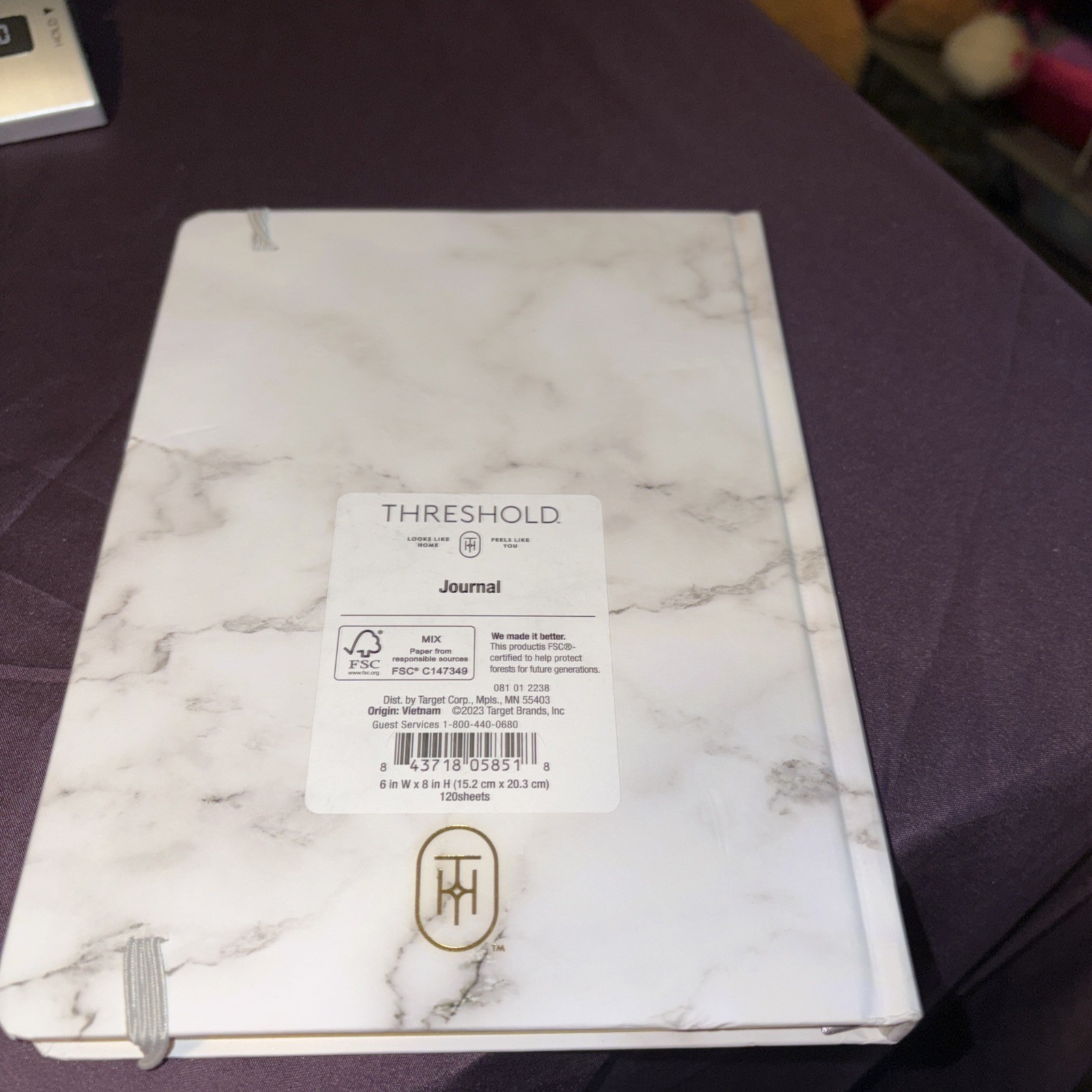 NEW THRESHOLD JOURNAL 6X8 INCHES 120 SHEETS BEAUTIFUL GOLD TRIM ON PAPER EDGE