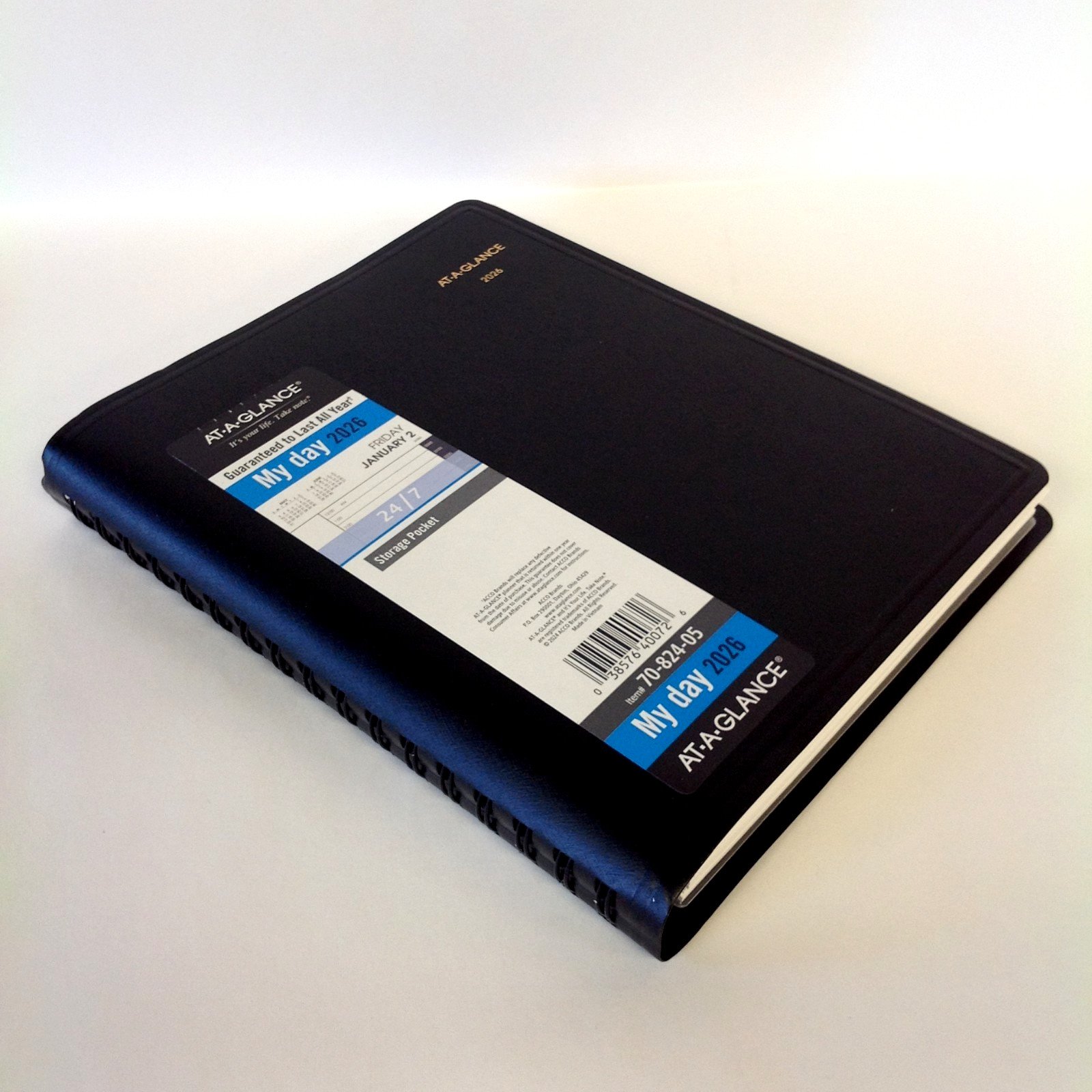 2026 At-A-Glance 70-824-05 My Day 24/7 Daily Appointment Book 7″ x 8-3/4″ Black