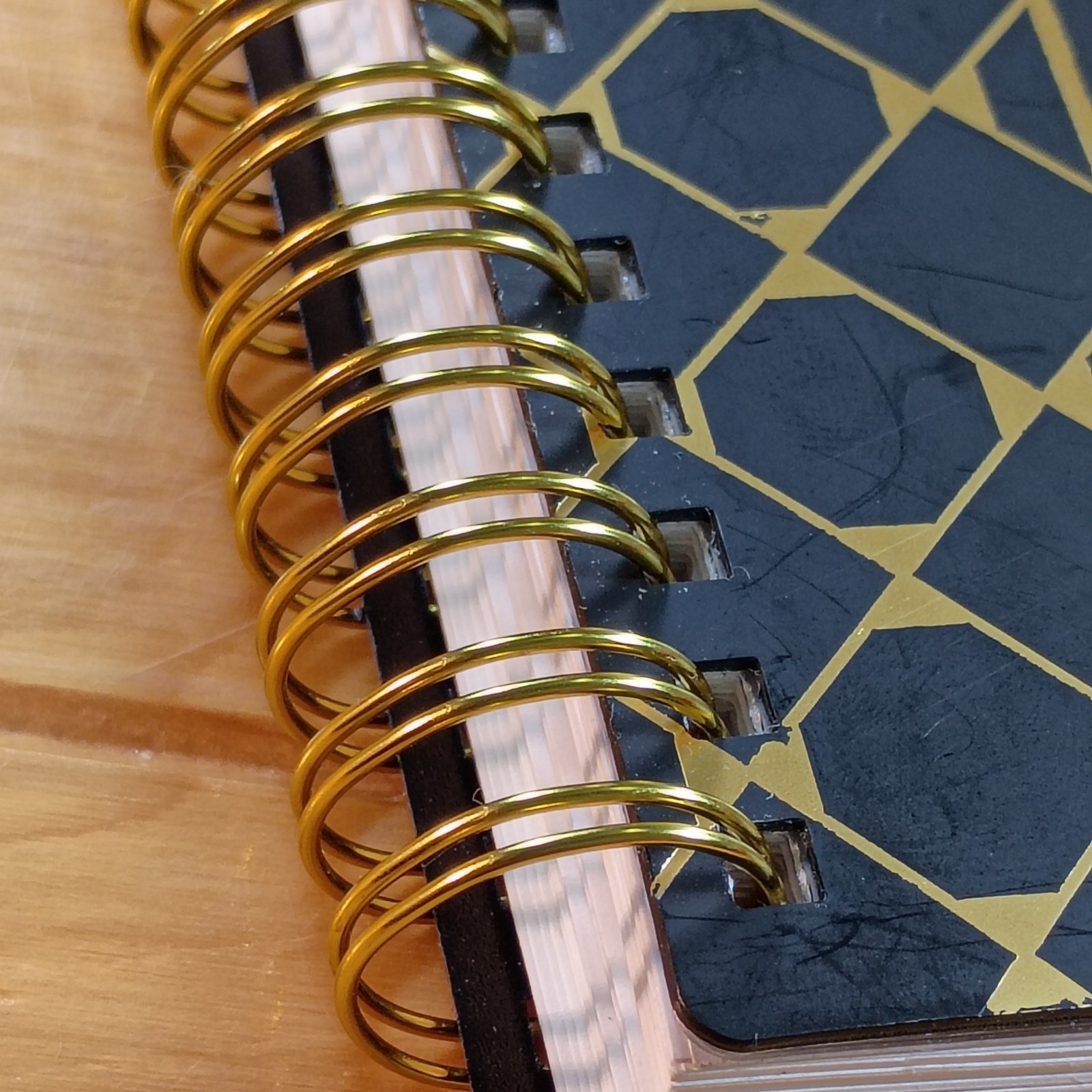 Cambridge Agenda Weekly Monthly Planner 2026 Classic 8-1/2 x 11 In. Wire-O New