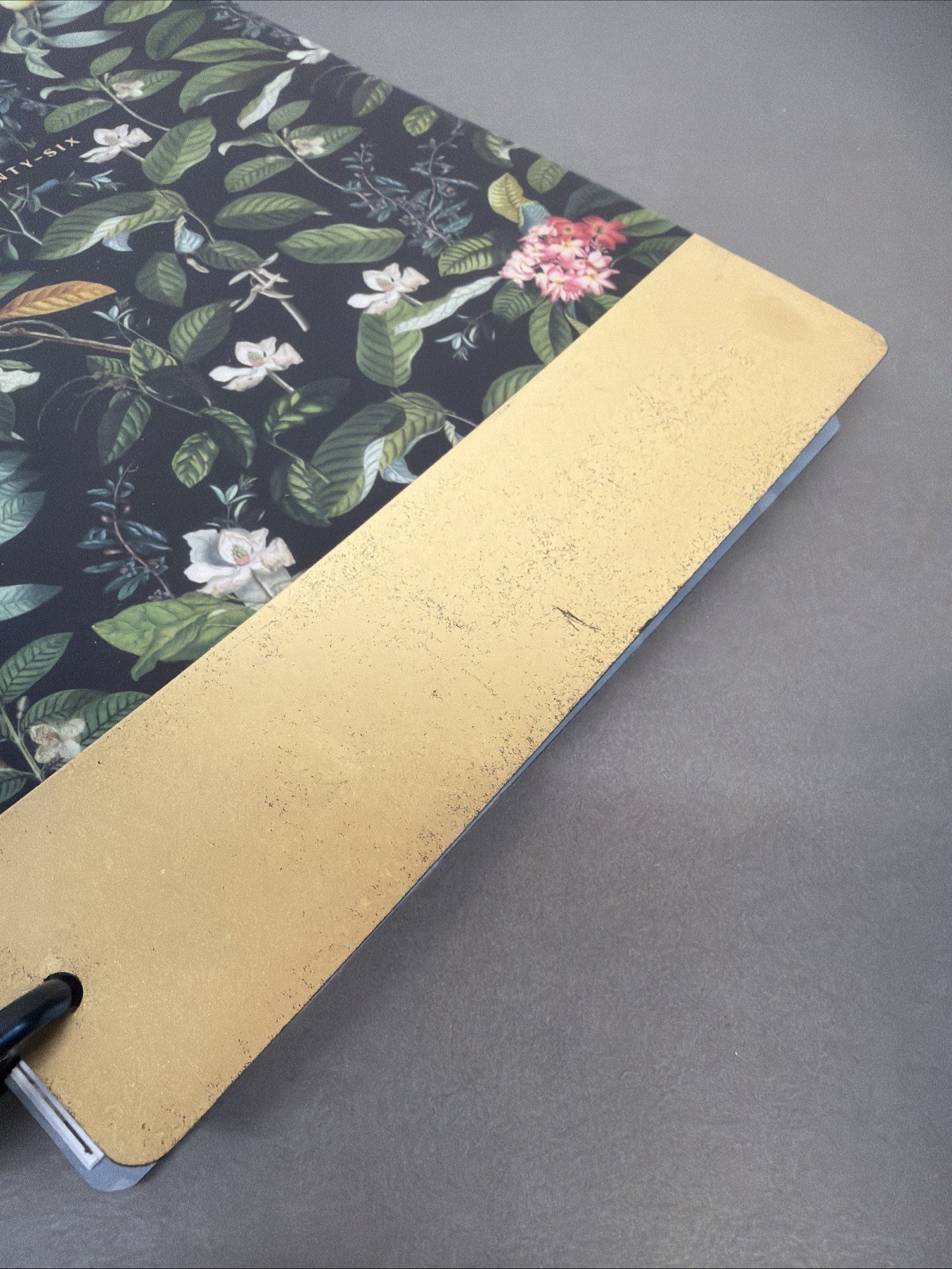 E1 The Happy Planner 2026 Planner Floral Design Bo9