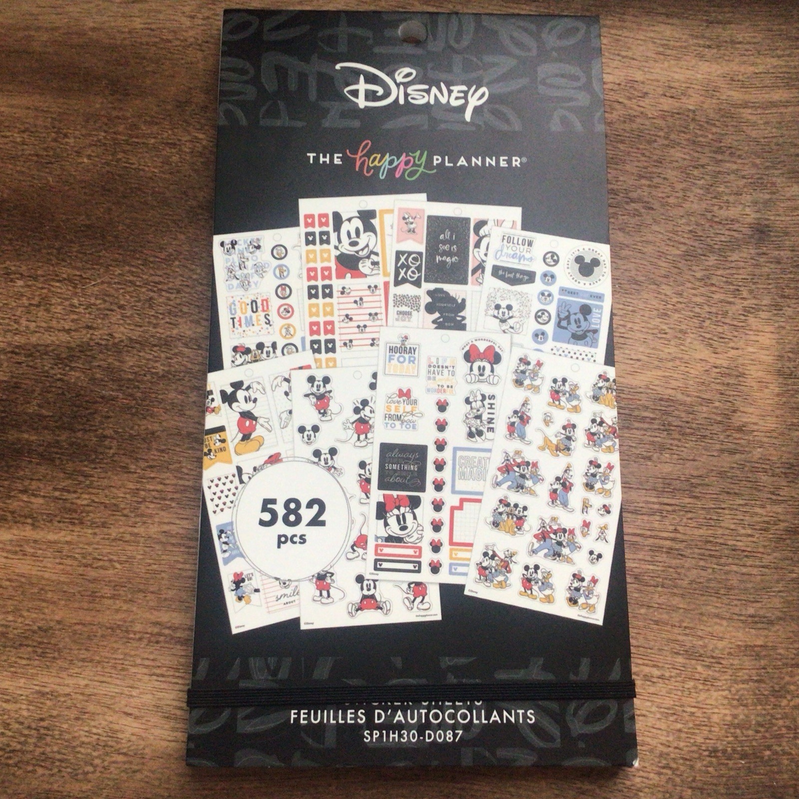 New Disney 582 Piece Mickey & Friends Happy Planner 30 Sticker Sheets 582pcs