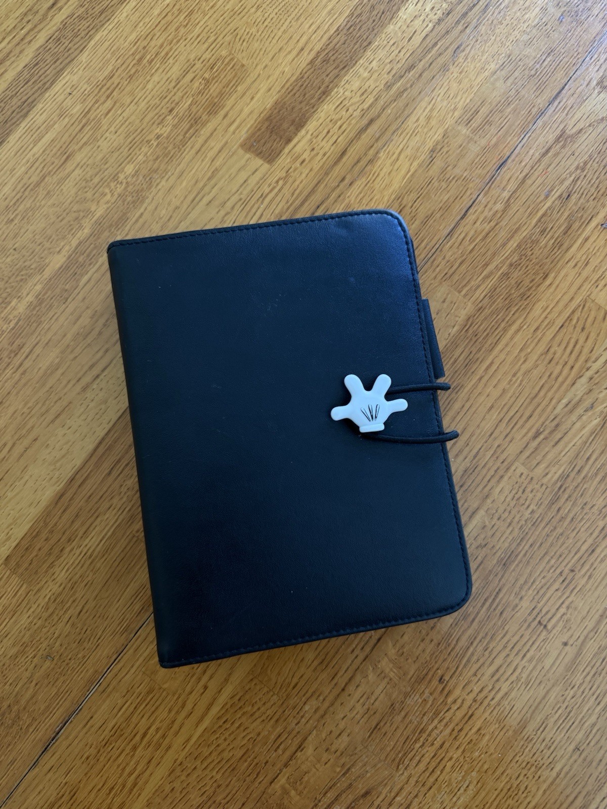 Vintage Y2K Disney Day timer Black Faux Leather Planner