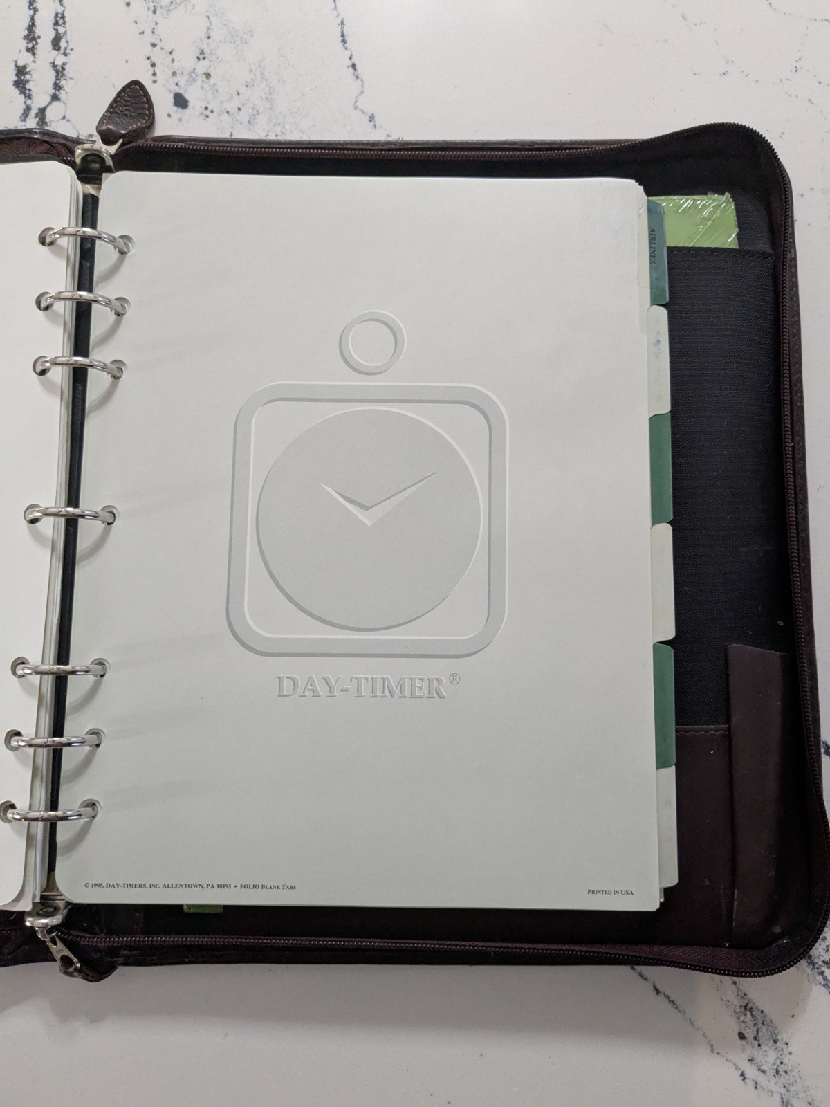 Vintage Day Timer Planner Classic 7-Ring Organizer Zip Brown Leather Folio