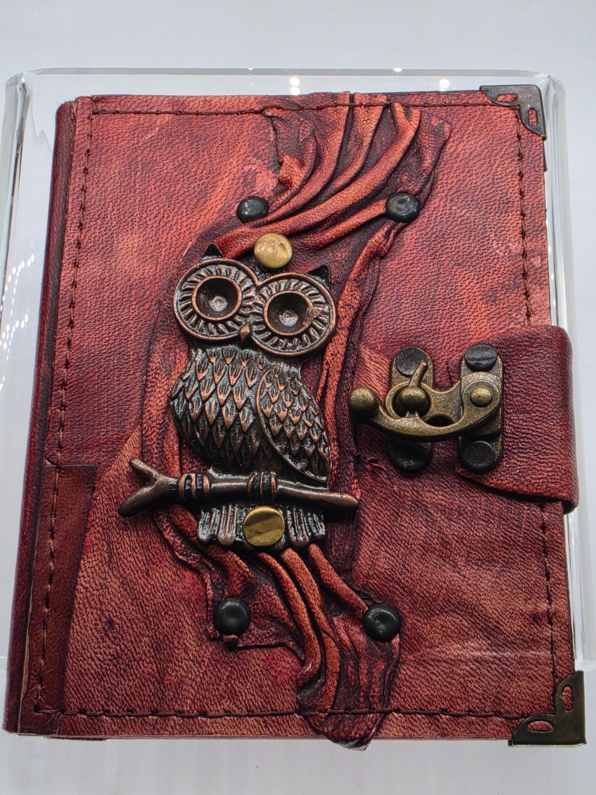 Handmade Leather Journal – 6″ x 4.5″ Small