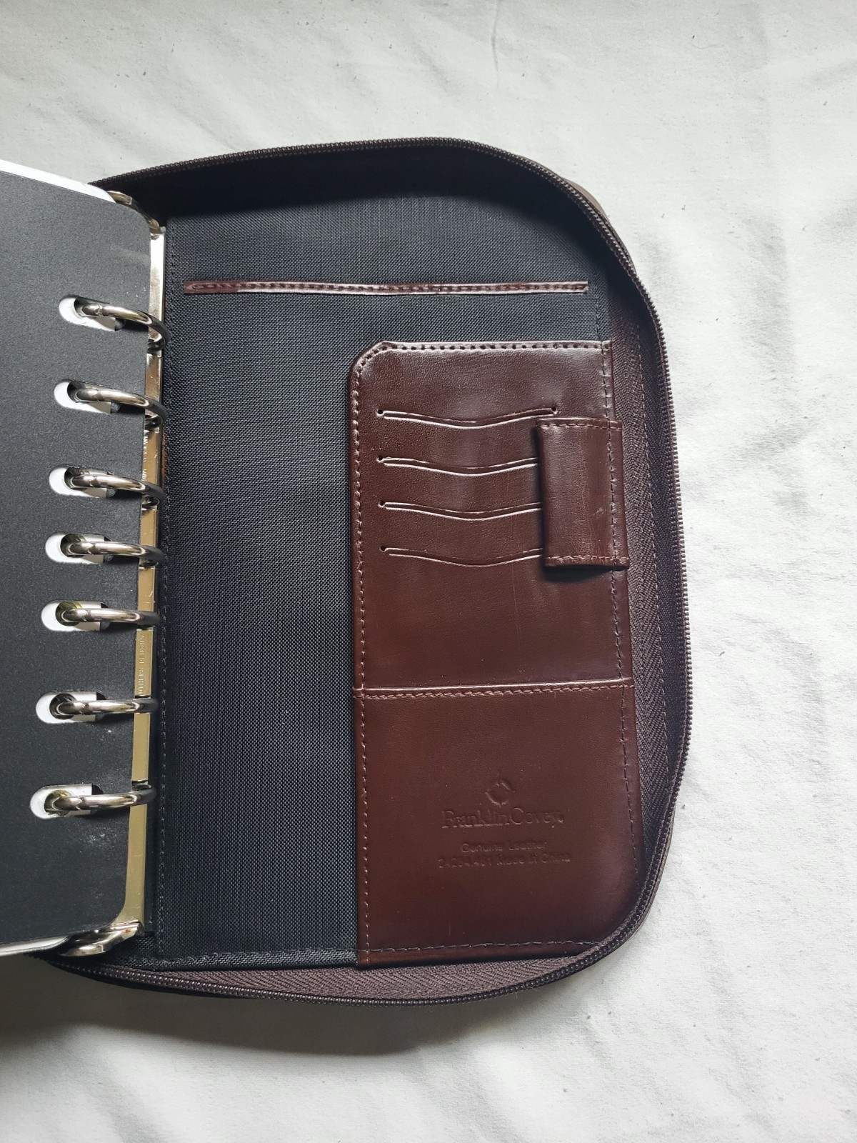 Franklin Covey 7-Ring Classic Zip Planner Office Binder Vintage Brown Leather