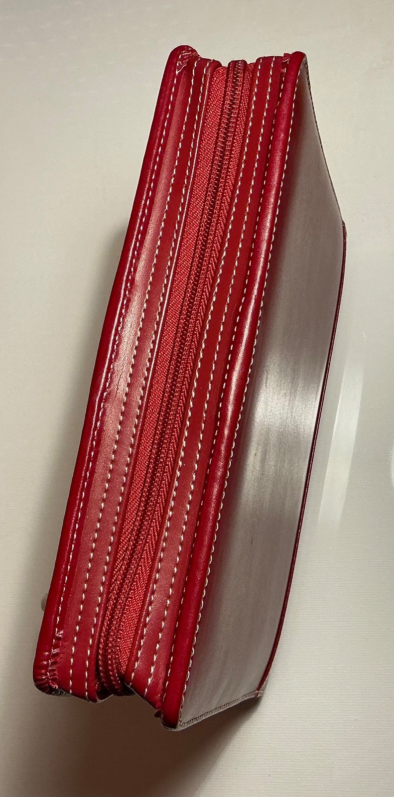 Filofax Cuban Zip Personal Organizer in Beautiful Red Italian Leather – RARE