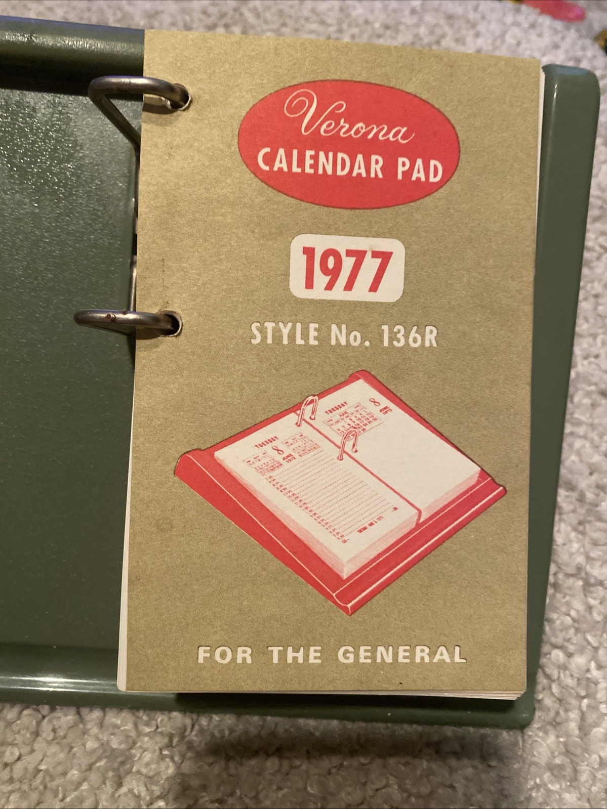 Verona Calender Pad 1977 Desk Set Plastic Green “For The General