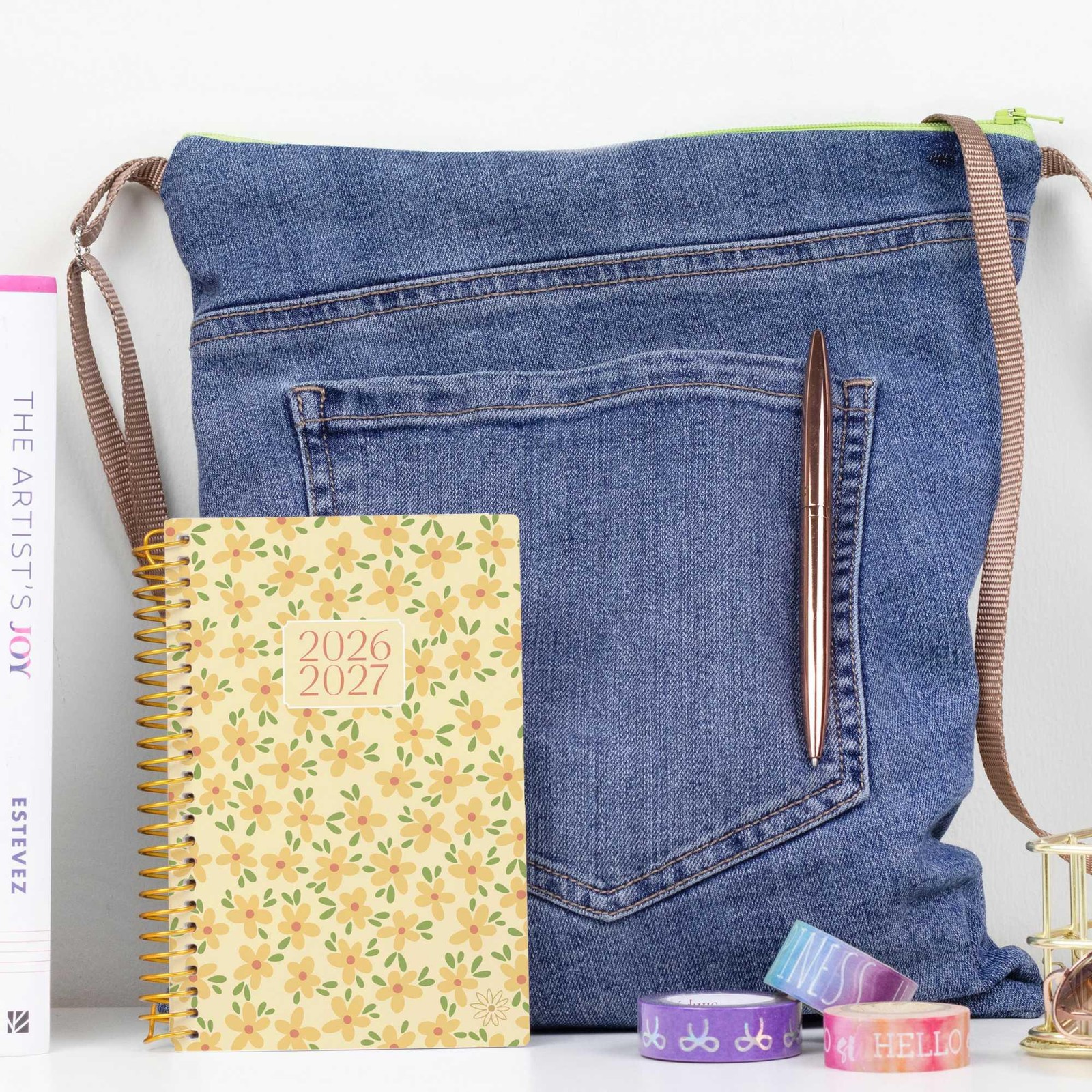 2026–27 Soft Cover Planner, 4″ x 6″ | Butter Yellow Daisies
