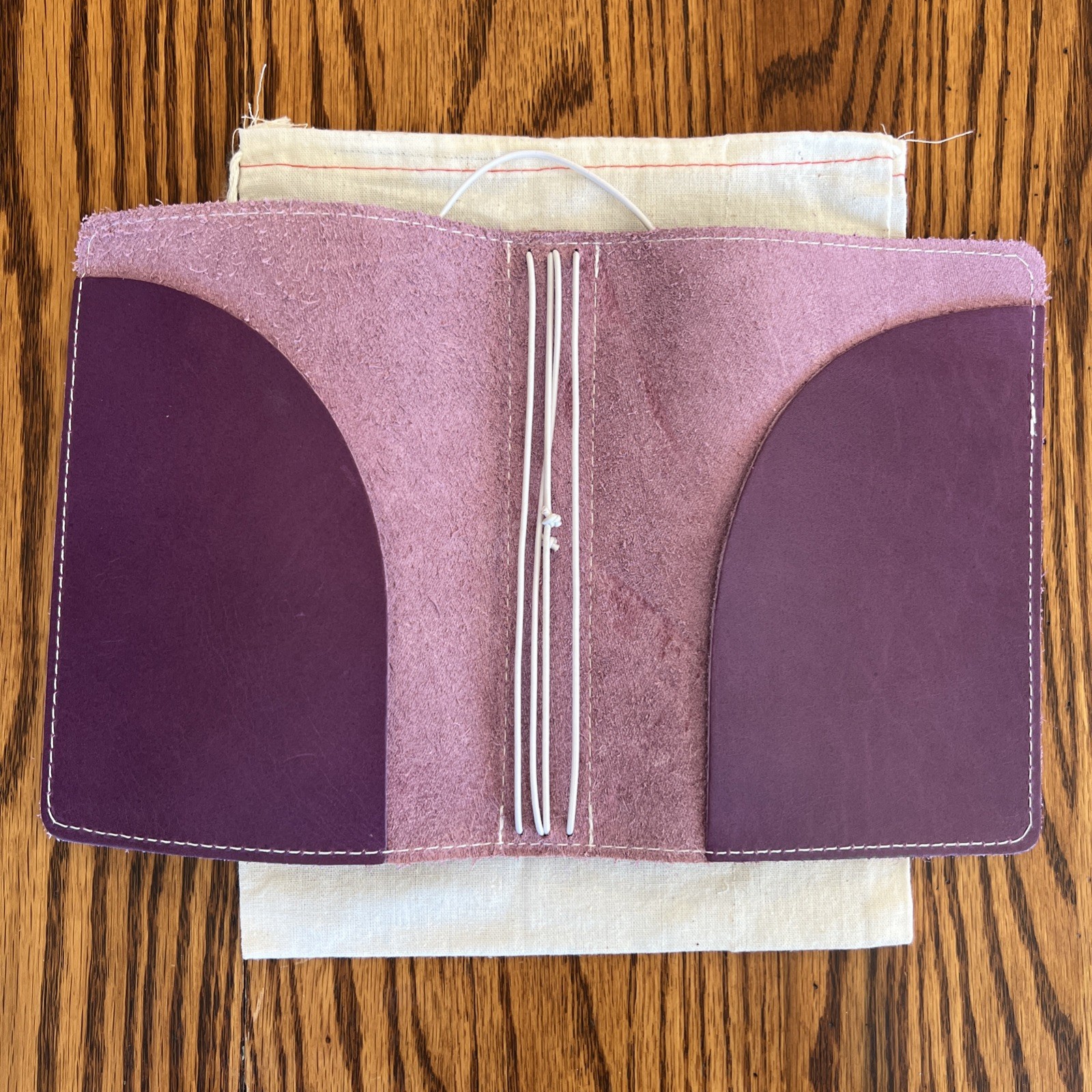 Foxy Fix No. 5 Leather Purple Travelers Notebook w/ Dust Bag RARE