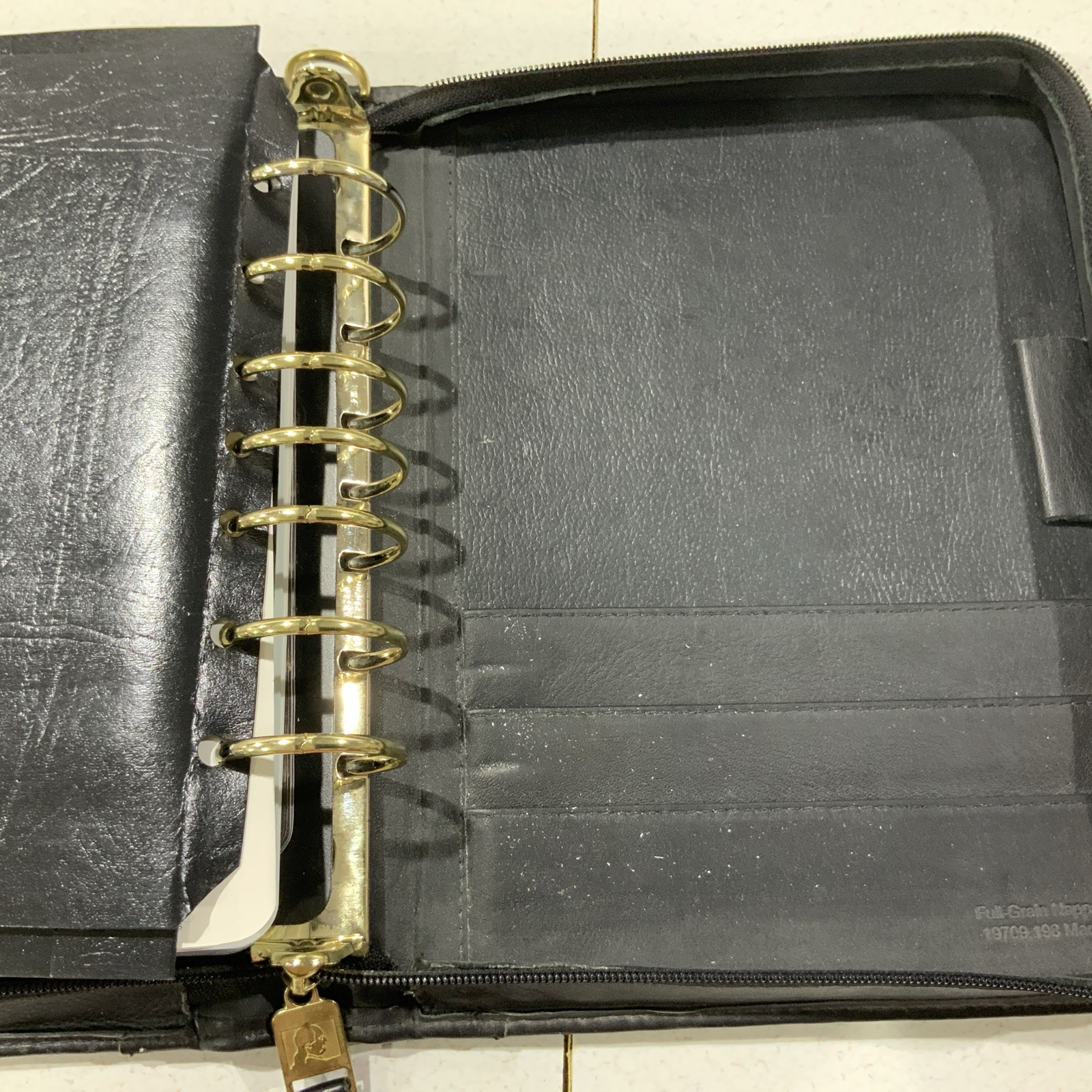 Franklin Covey Classic 7 Ring Planner Binder Black Leather 11 X 8 Zip Around