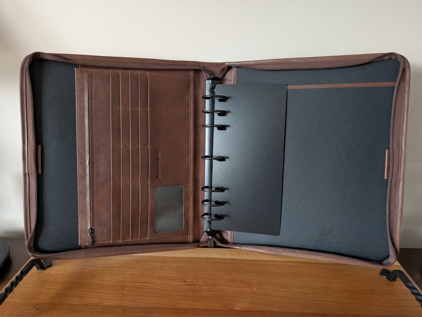 Day-Timer Distressed Leather Zippered Planner Cover, Brown, Folio 8 1/2 x 11