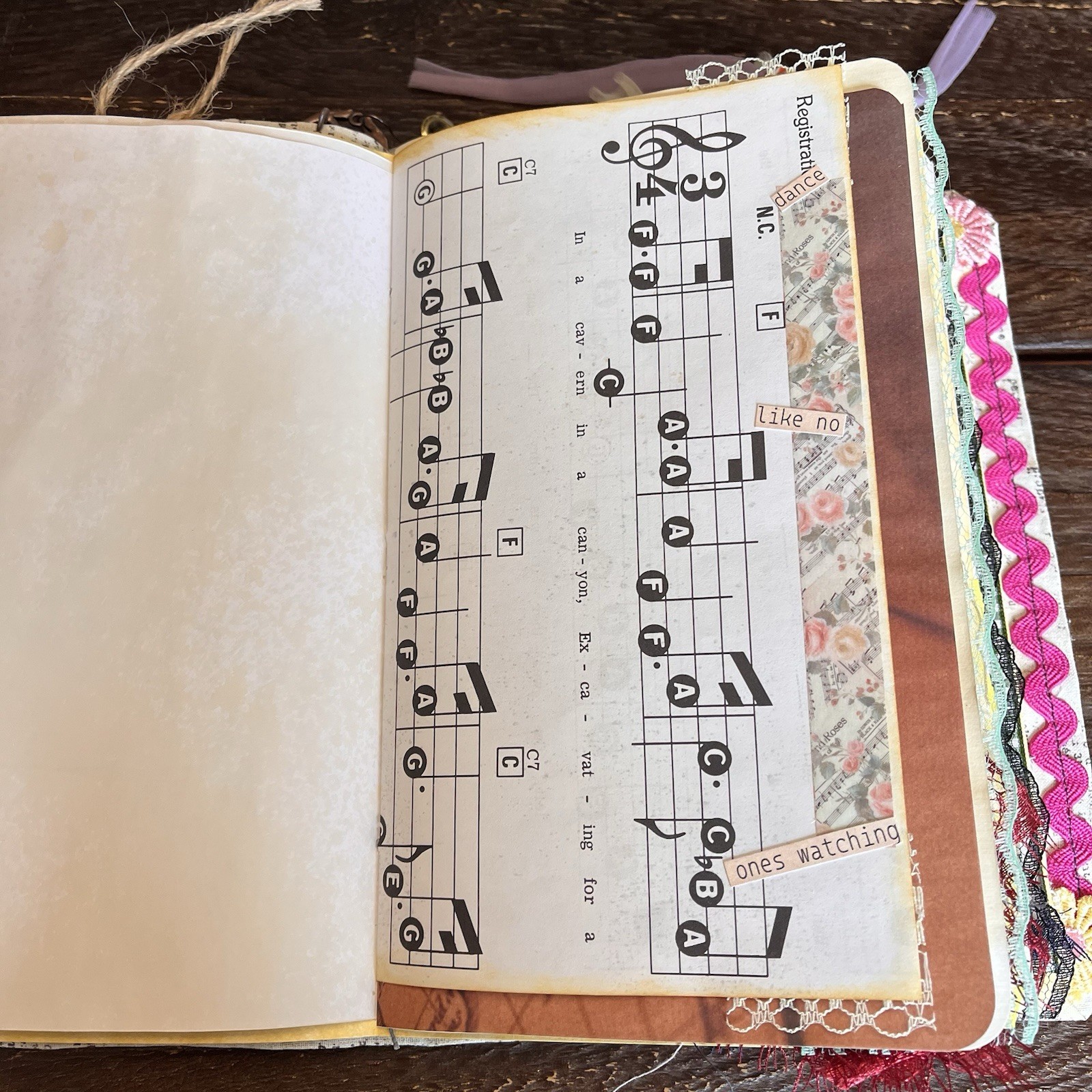 Book Lover Junk Journal Bookish Reader Vintage Softcover 3 Signatures Decorated