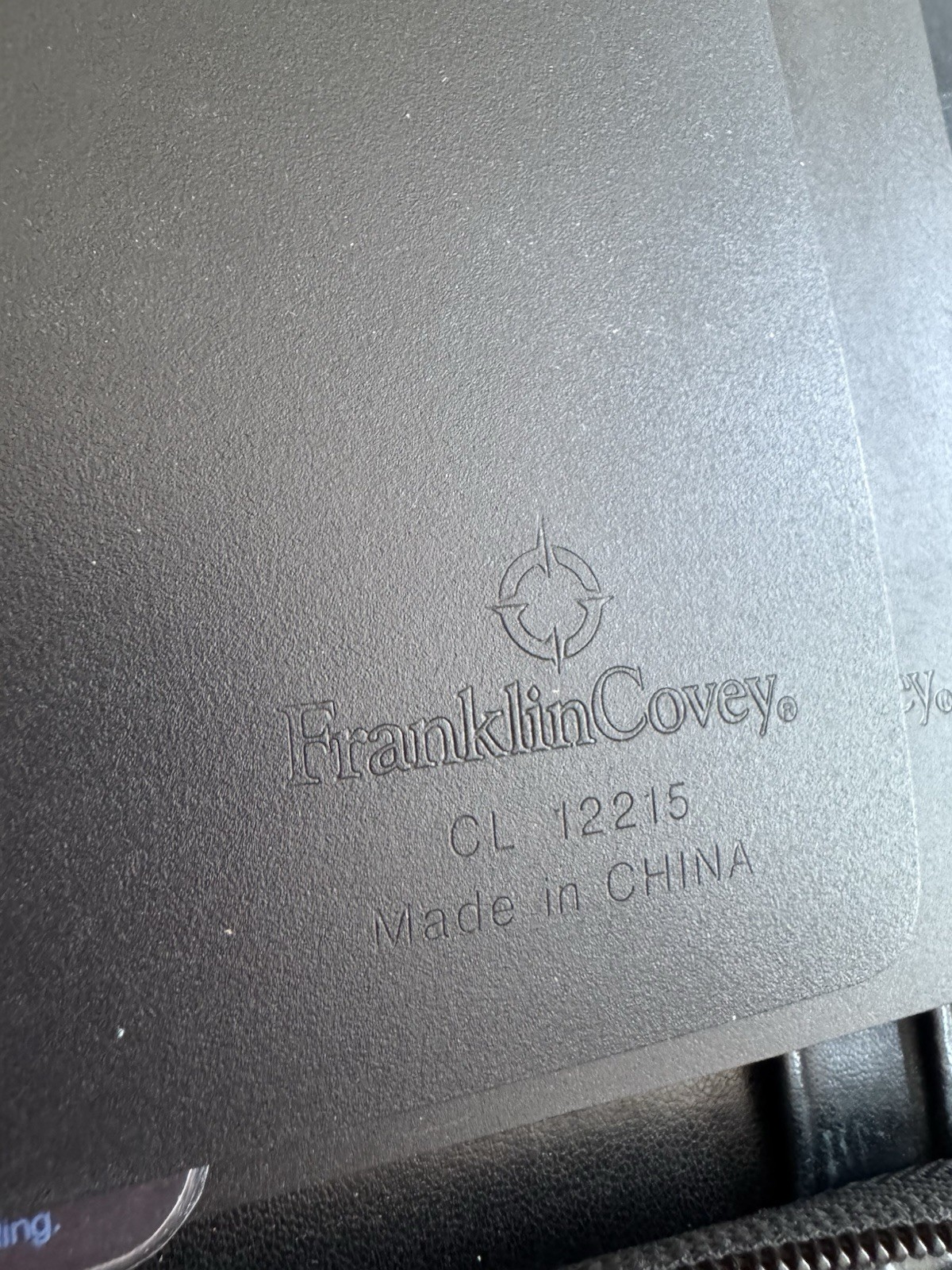 Franklin Covey CL 12215 Black Leather Zip Portfolio 7 Ring Binder Planner