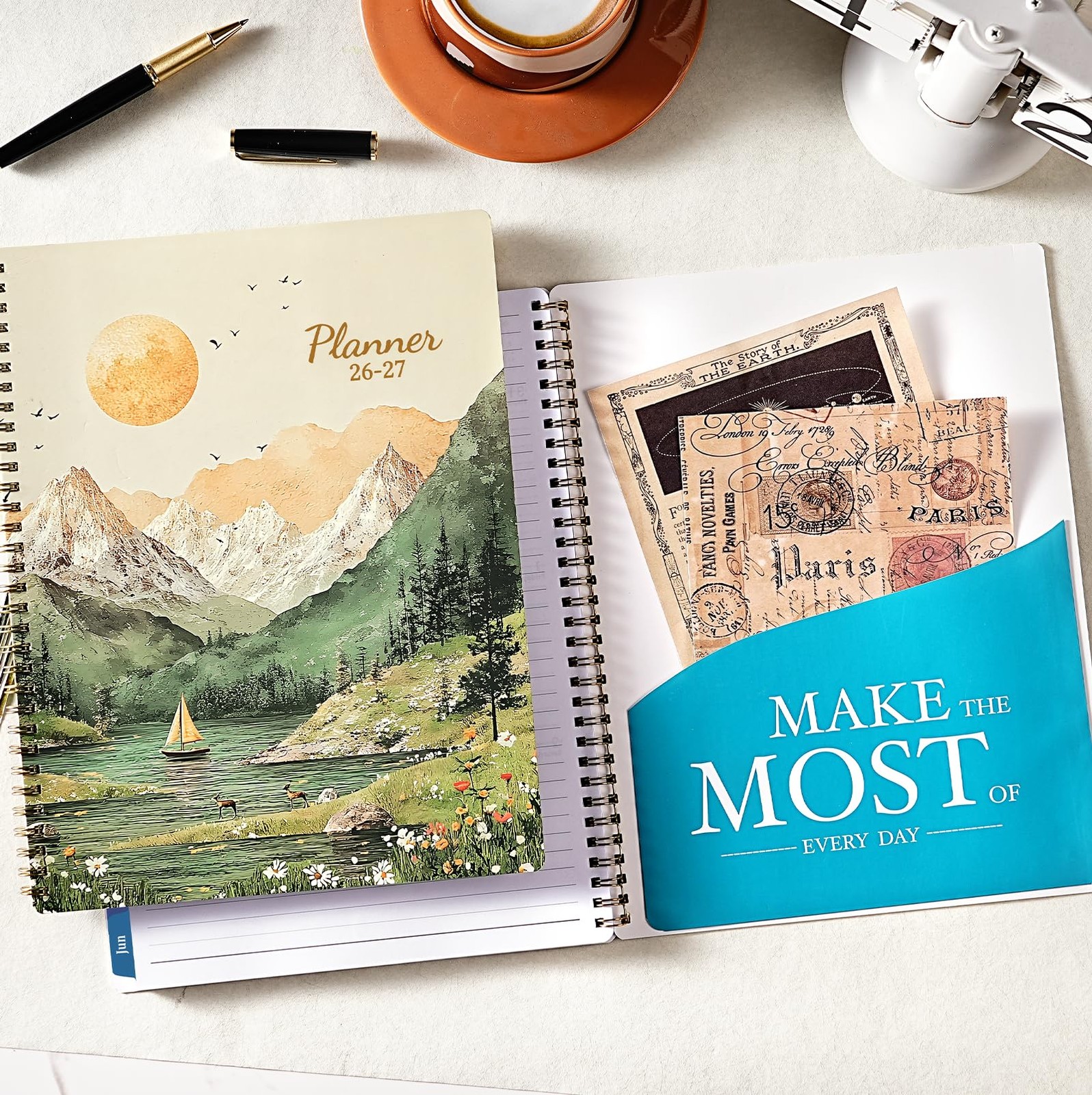 Planner 2026-2027 – Academic Weekly and 8.5″ x 11″, Yellow
