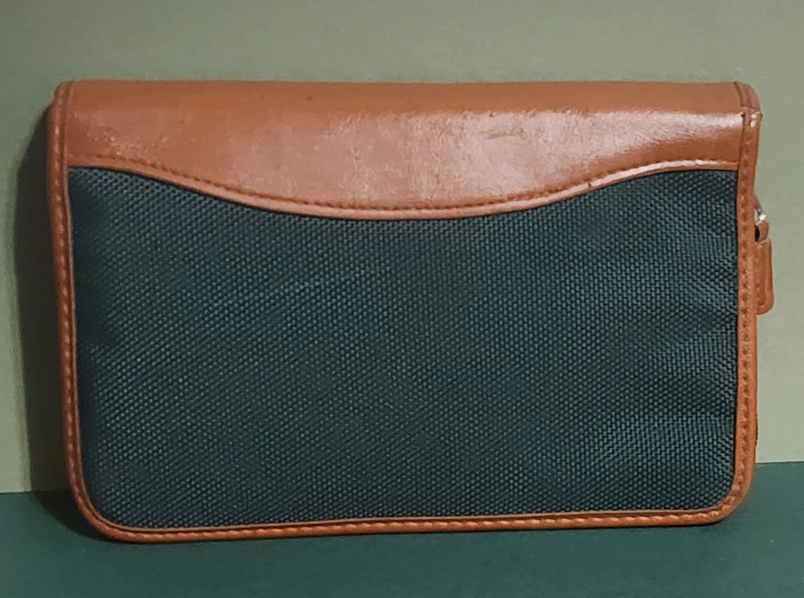 Day-Timer Navigator Brown Leather & Green Canvas 6-Ring 8.5×5.5 Planner
