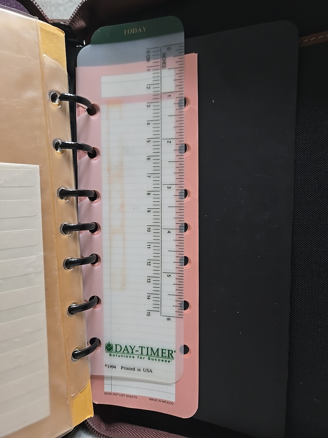 Vintage Day-Timer Tan Leather Planner 7 Ring Agenda Planner Zip Around