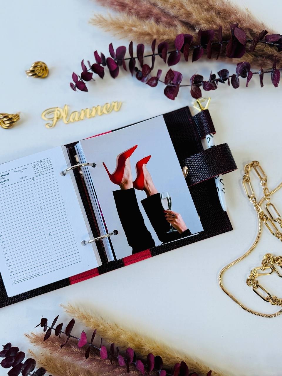 Burgundy handcrafted leather gift. Burgundy handmade planner wallet organizer.