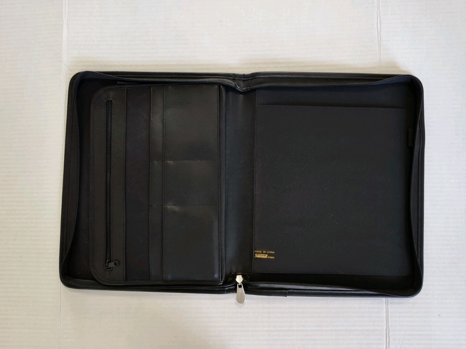 Samsill Black Zip Around Portfolio Zippered Pockets Card Holders Organizer#70820