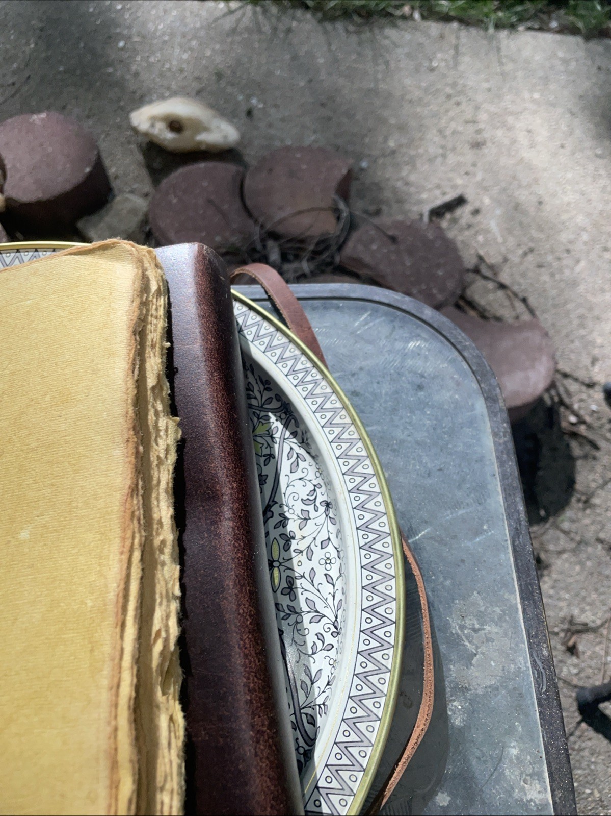 Luxeoria Leather Journal 8.5″ X 6.5″ X 1.5″ Vintage Brown, Vintage Paper