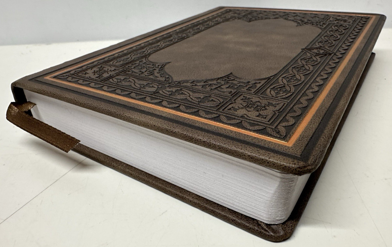 NEW Leatherette (faux leather) Brown Blank Sketchbook Journal. 5.5 x 8 in.