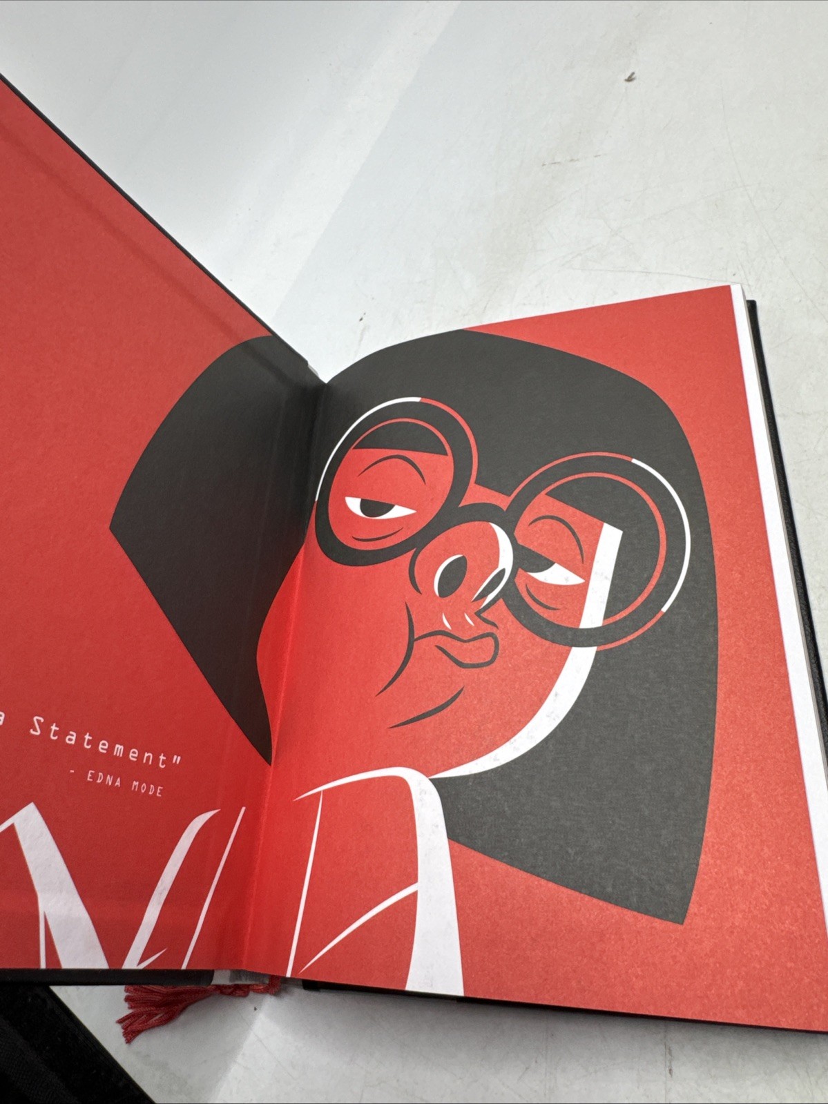 DISNEY EDNA MODE INCREDIBLES 2 BLACK FAUX LEATHER JOURNAL Lb 8×6”