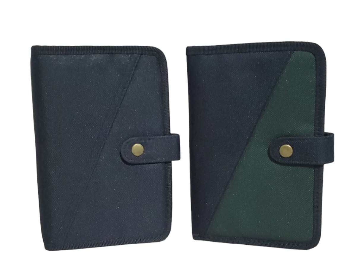 Daytimer Planner Organizer 6 Ring Black or Green Canvas 8.5″ x 5.25″ Snap Close