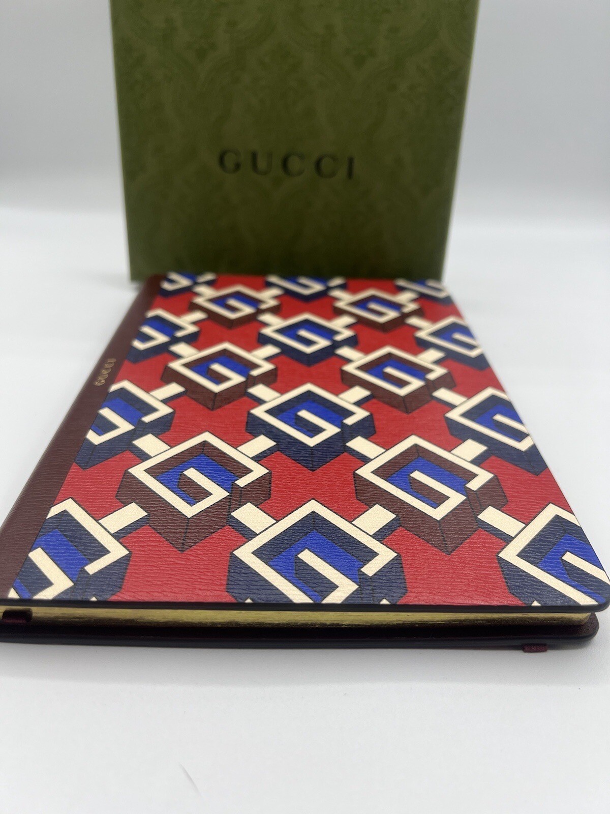 New Large Gucci Paper Notebook Journal w/Dust bag & Gift Box Limited Edition