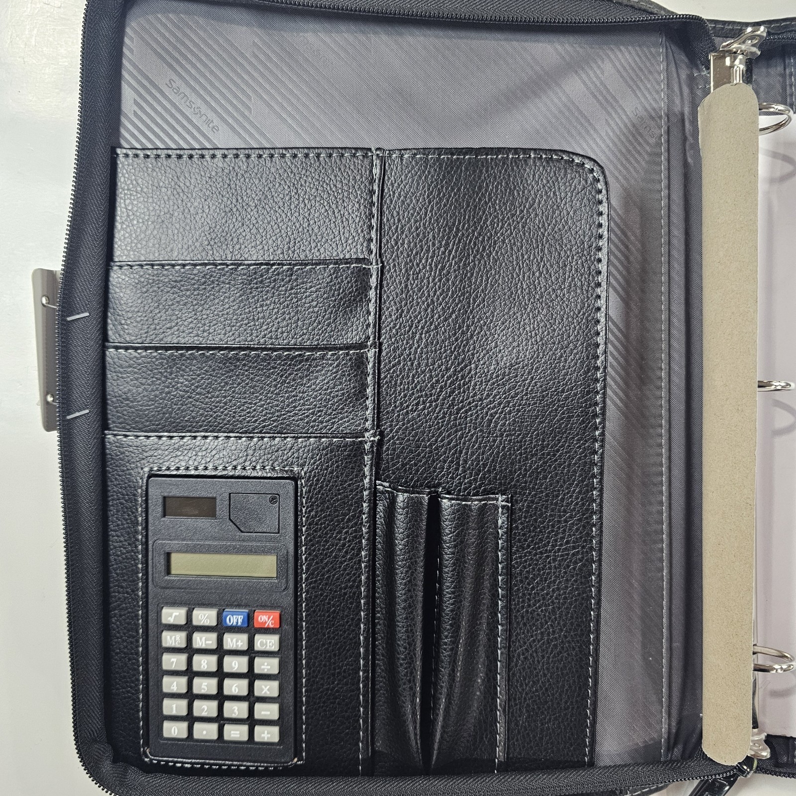 Samsonite Bussiness Classic Zip 3-Ring Portfolio With Writing Pad & Calculator