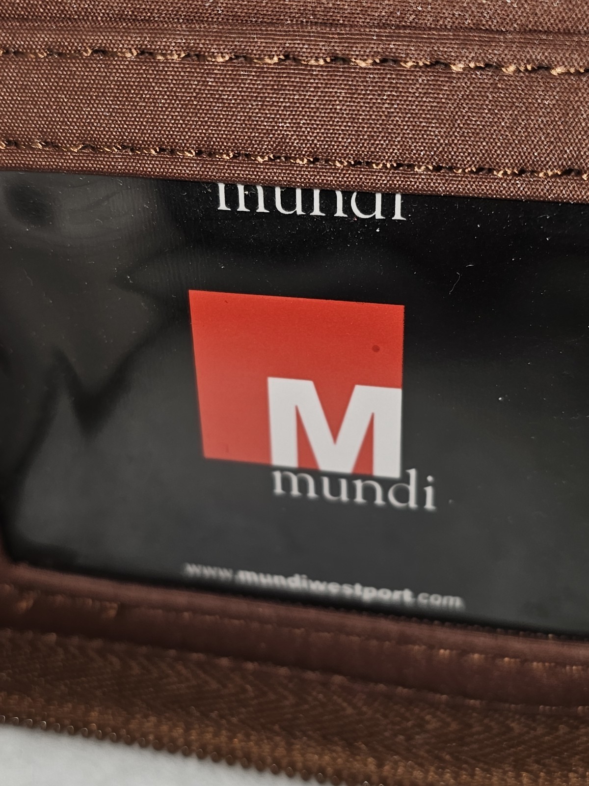 NEW Mundex Vintage Brown Faux Leather Wallet/ 6 Ring Planner. Zip Closure