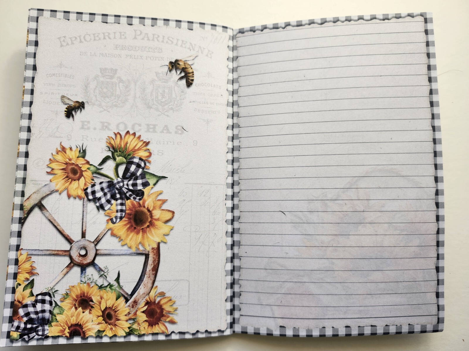 Junk Journal Blank Booklet “BEE KIND” BEES Sunflowers HANDMADE + LG 40pg 9×6