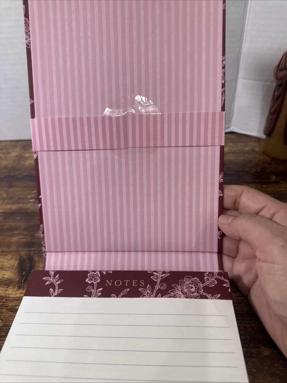 Laura Ashley Floral Hardcover Notebook w/ Gold Pen – Lined Pages – NEW