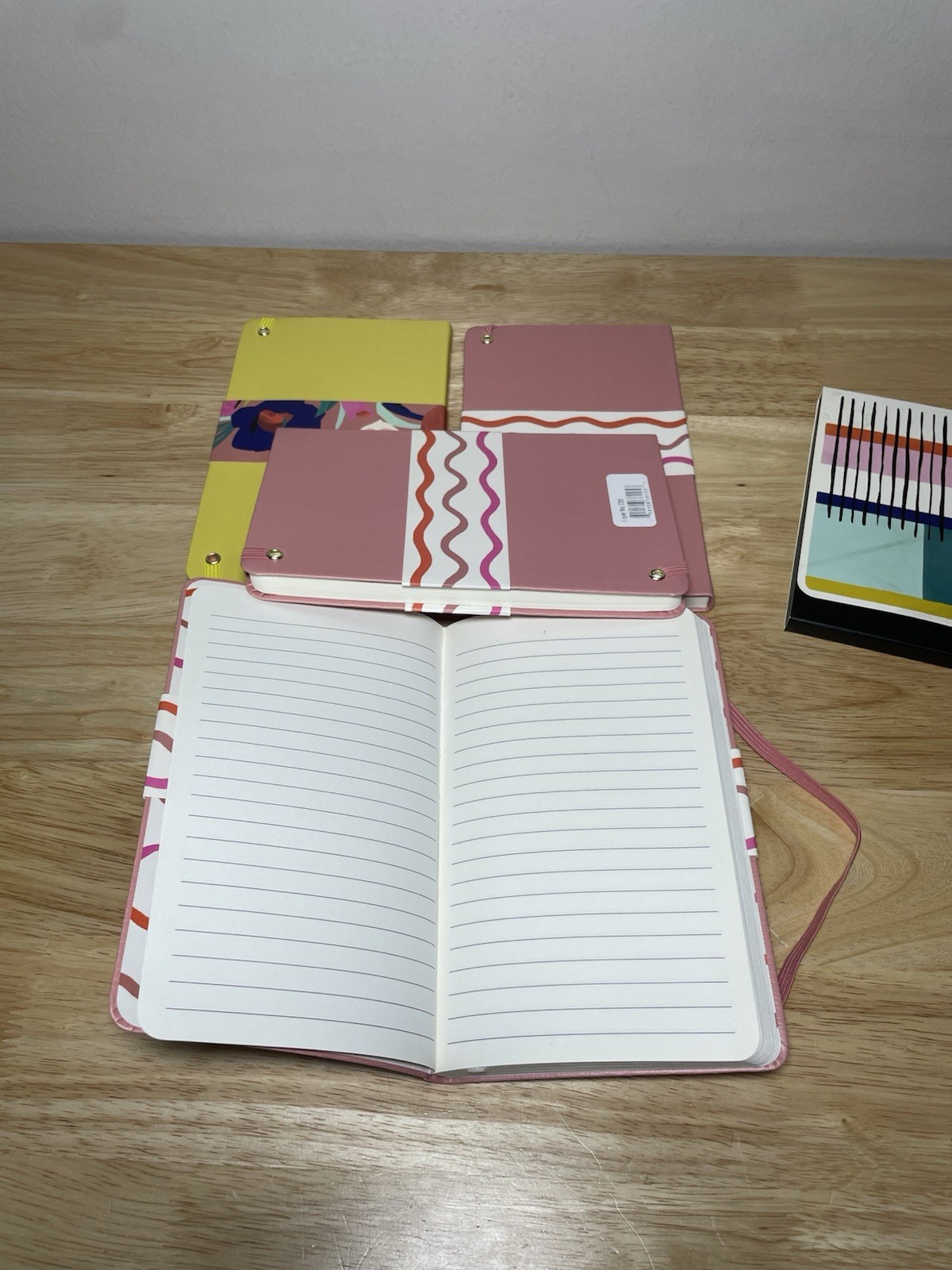 Lot Of 4 Molly & Rex 160 Page Journals & Molly & Rex 75 Sheet Note Pad Brand New