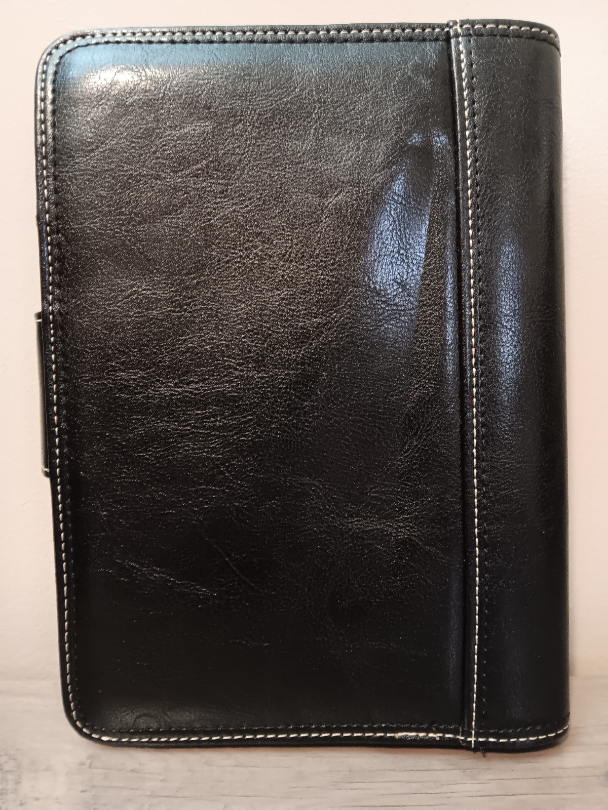 Compact Franklin Covey Planner Black Magnetic Snap 7-Ring & Accessories