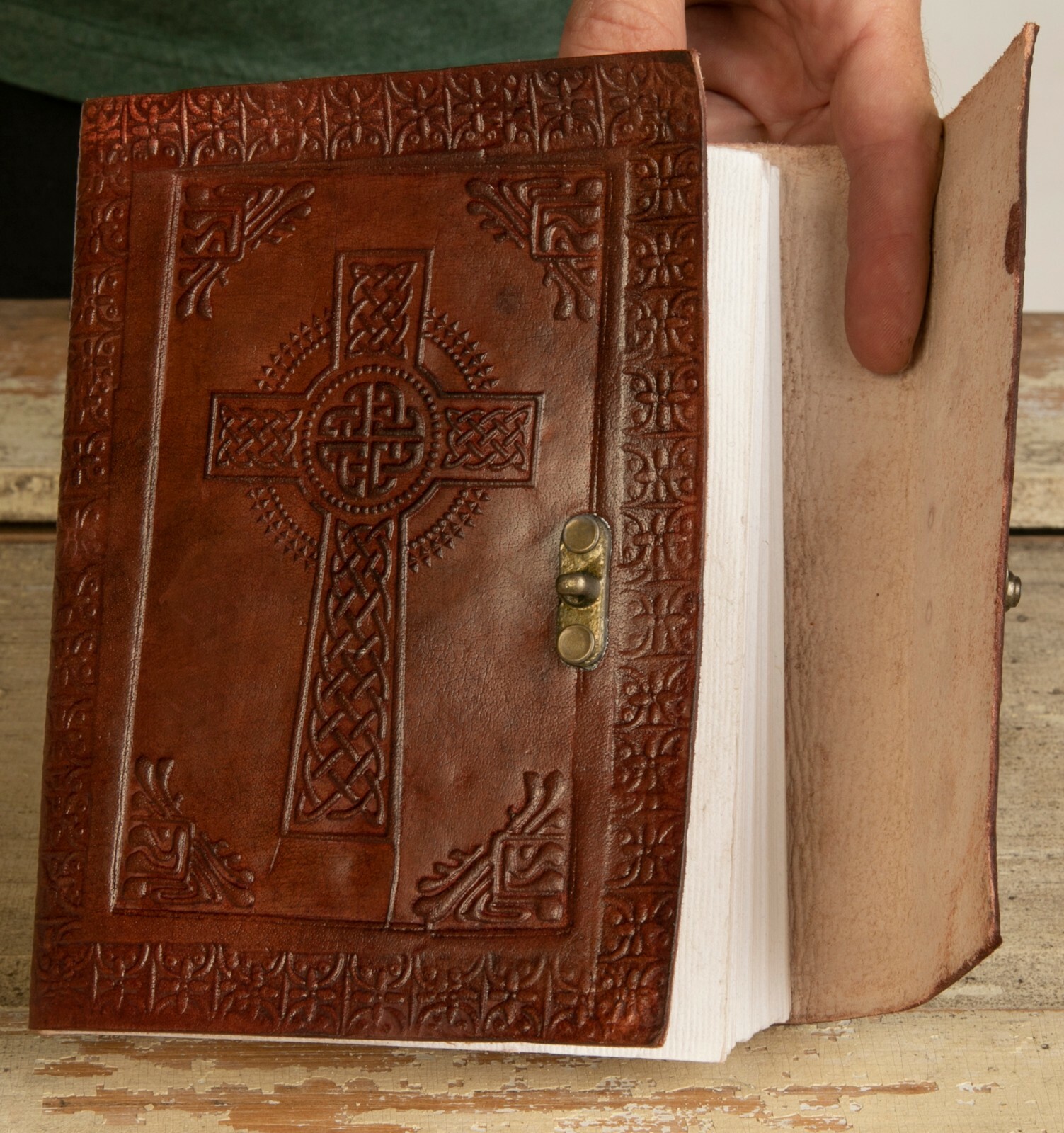 Leather Celtic Cross Journal w/ Lock/Latch ~ 200 5″x7″ ‘Vellum’ Pages Handmade