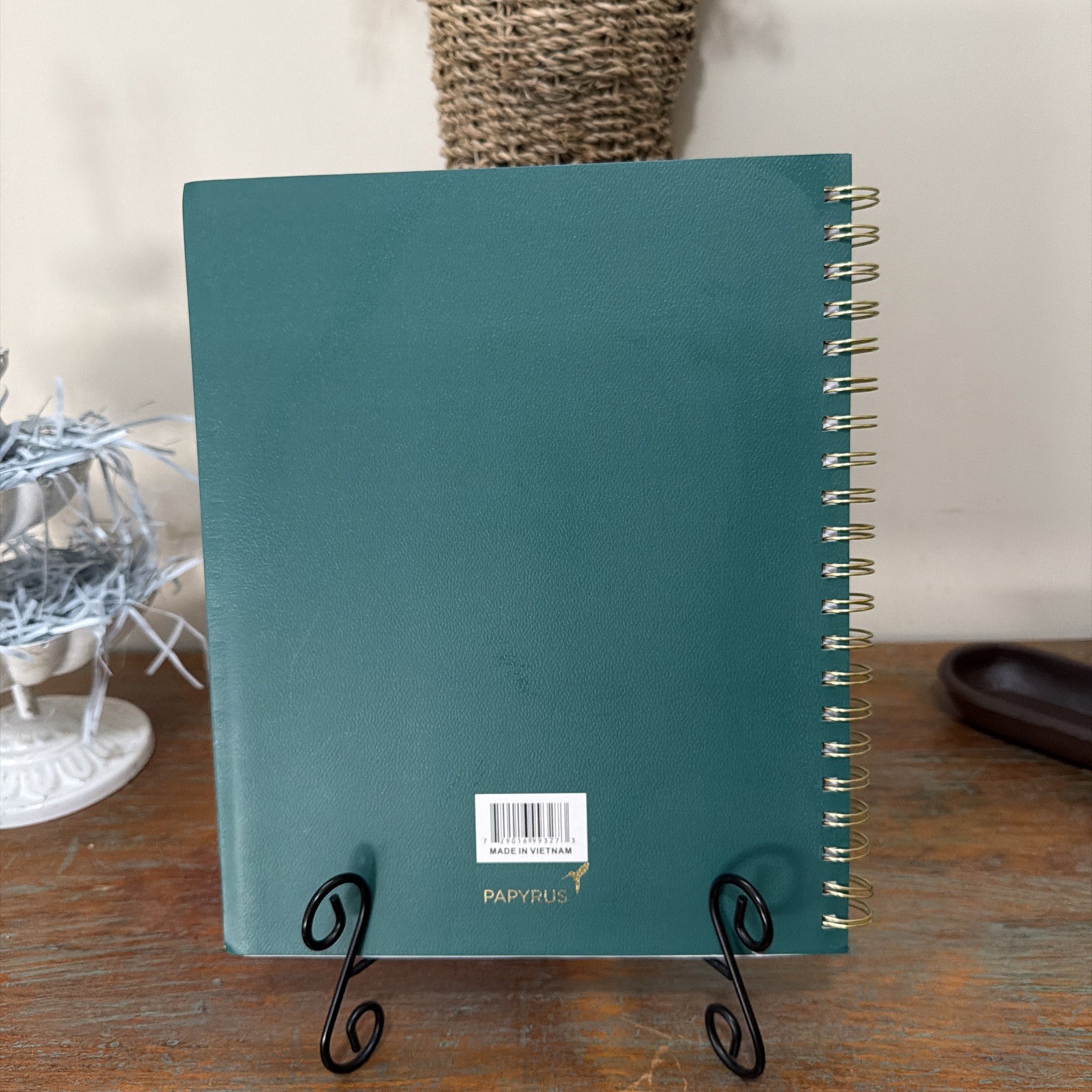 Papyrus Express Beautifully 9” X 11” Notebook. 228 Lined Pages W/Dividers. New.