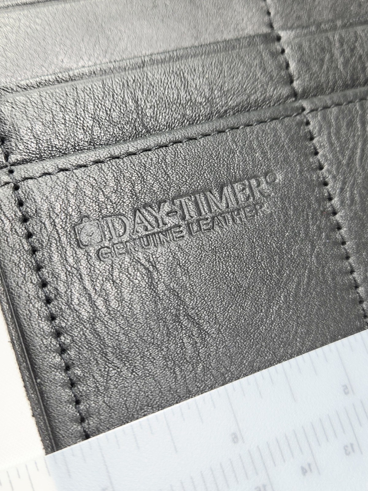 Vintage Daytimer Zip Around Organizer Planner Genuine Leather 11×13 Calender
